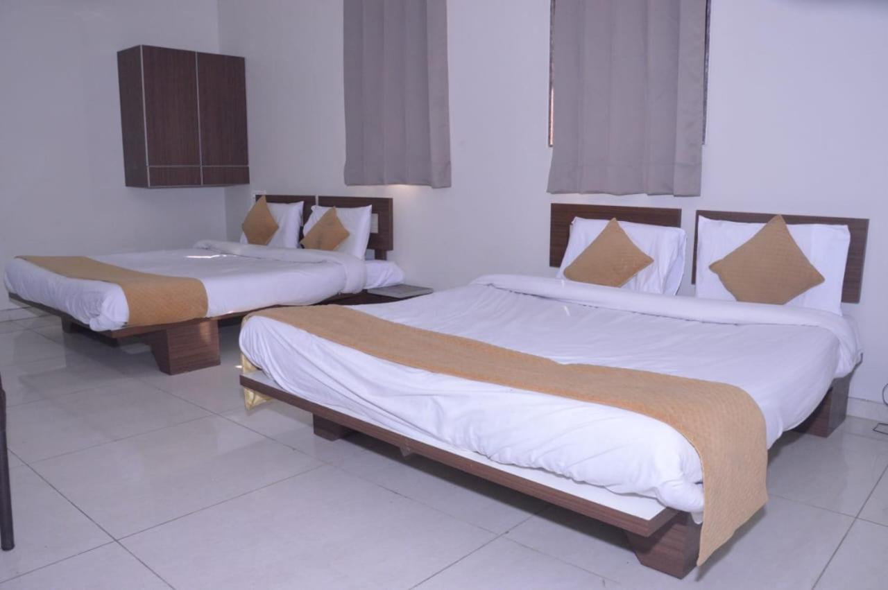 Hotel Indrani Chittorgarh Exterior photo