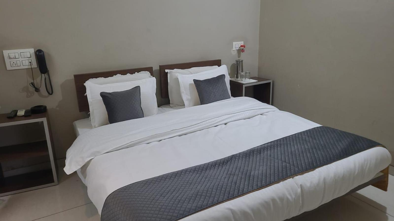 Hotel Indrani Chittorgarh Exterior photo